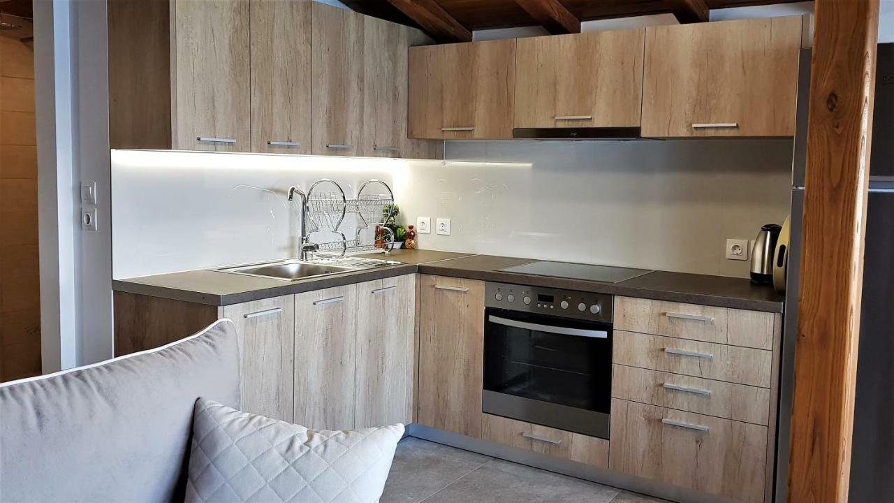 Golden Attic Apartamento Néa Ródha Exterior foto